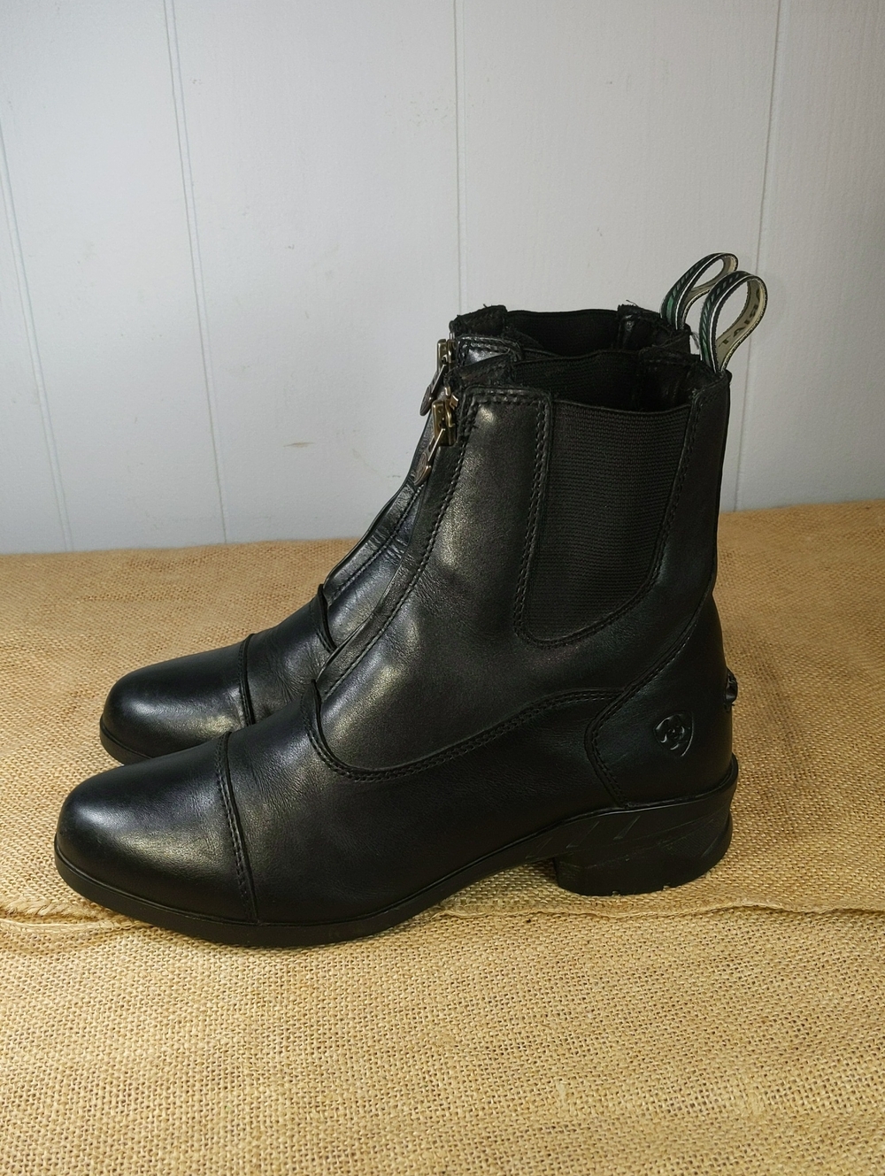 Ariat Heritage IV Zip Waterproof Women's Leather Paddock Boots Sz 7.5, Black - Picture 4 of 8